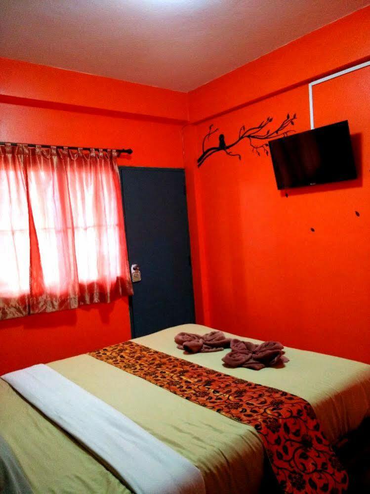 Yin Yang Guesthouse Chiang Mai Exterior photo